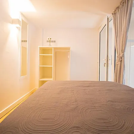 New&modern Studio Loft 1 *